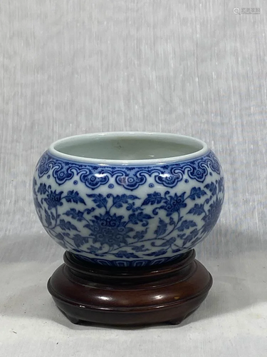 Chinese Scholar Blue White Porcelain Water Co…