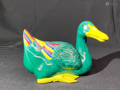 Chinese Sancai Porcelain Duck