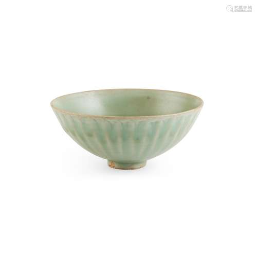 LONGQUAN CELADON-GLAZED BOWL