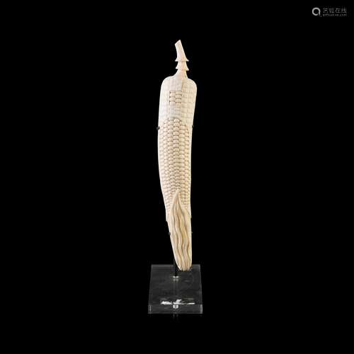 Y FINE JAPANESE IVORY 'CORN COB' OKIMONO