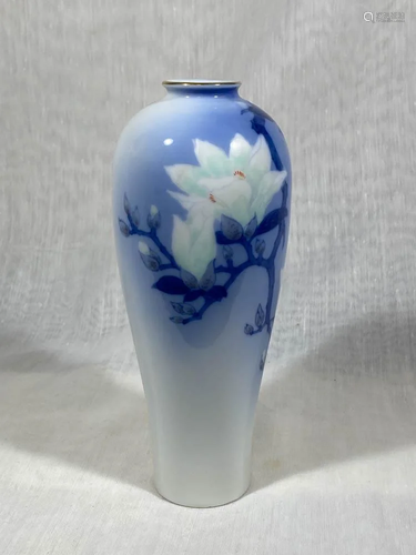 Japanese Coransha Kiln Porcelain Vase - Flower