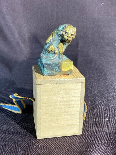 Japanese Bronze Seal with Parcel Gilt