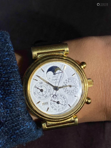 IWC 18K Gentleman Wrist Watch