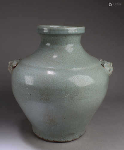 Chinese Crackleware Porcelain Jar