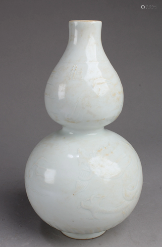 Chinese Porcelain Double Gourd Vase