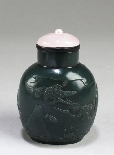 A Spinach Jade Snuff Bottle