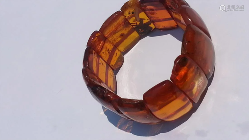 AMBER NECKLACE