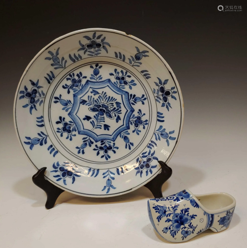 2 Dutch Blue & White Tin-Glaze Plate & S…