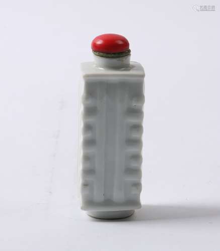 A MONOCHROME SNUFF BOTTLE QING DYNASTY