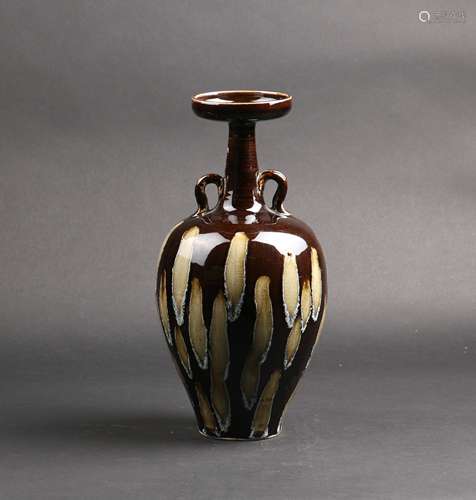 A JIZHOU VASE