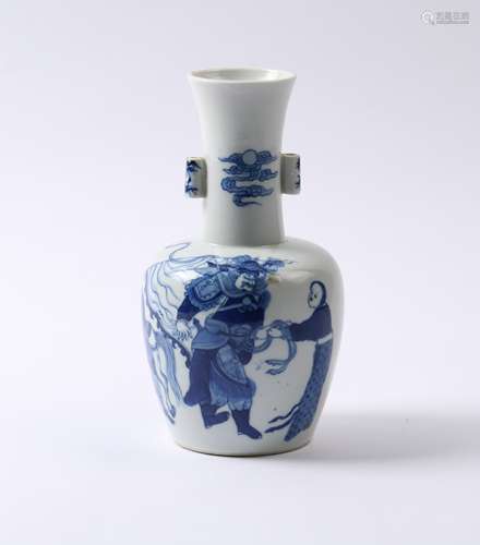 A BLUE AND WHITE ARROW VASE GUANGXU PERIOD