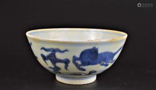 A BLUE AND WHITE BOWL MING DYNASTY