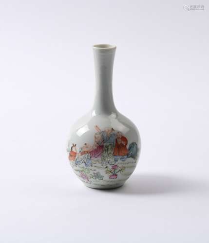 A FAMILLE ROSE VASE REPUBLIC PERIOD