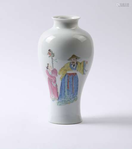 A FAMILLE ROSE BALUSTER VASE REPUBLIC PERIOD