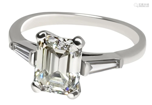 LADIES PLATINUM DIAMOND RING, 1.58 CTS.