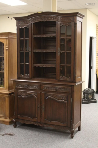 FRENCH CARVED OAK TWO-PART HUTCH