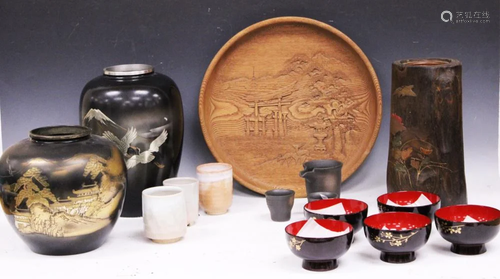 COLLECTION OF VINTAGE JAPANESE POTT…