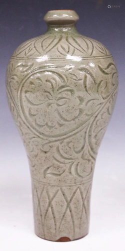 CHINESE CELADON CARVED POTTERY VASE