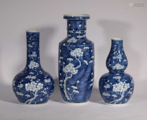 A SET OF ICE PLUM VASES GUANGXU PERIOD