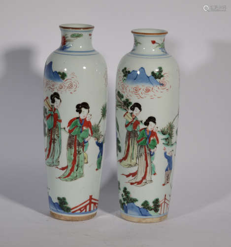 PAIR FAMILLE VERTE VASES KANGXI PERIOD