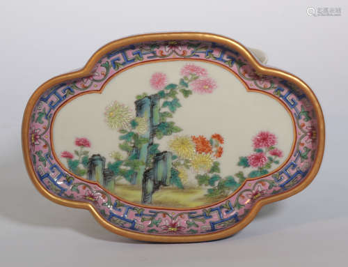 A FAMILLE ROSE WASHER QIANLONG PERIOD