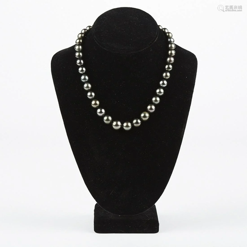 Tahitian Black Pearl Necklace