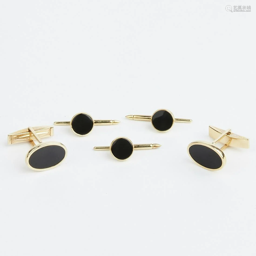 Pair of 14K Gold & Onyx Cufflinks & Stud Set (3)