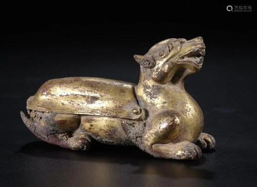 A CHINESE GILT BRONZE STATUE,LIAO DY…