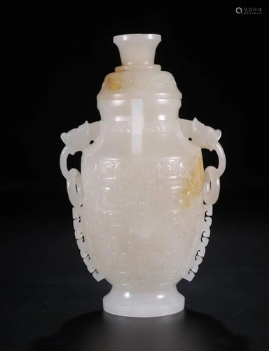 A CHINESE JADE VASE, QING DYNASTY