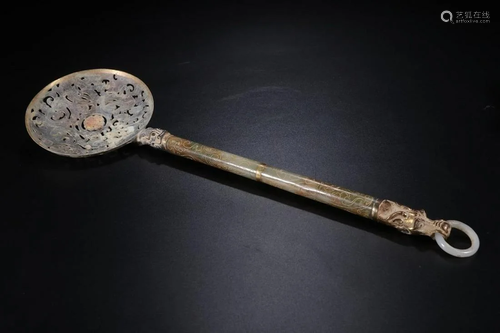 A CHINESE JADE SPOON, WARRING STATE…