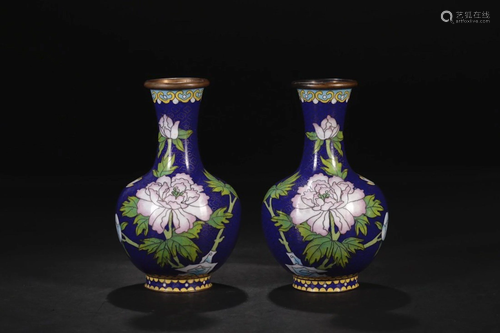 A PAIR OF CHINESE CLOISONNÃ‰ ENAMEL …