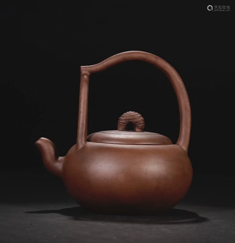 A CHINESE YIXING GLAZED TEA POT WITH M…