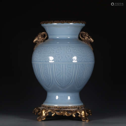 Chinese Blue Glaze Porcelain Vessel