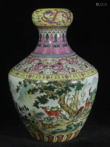 Chinese Porcelain Colorful Vessel