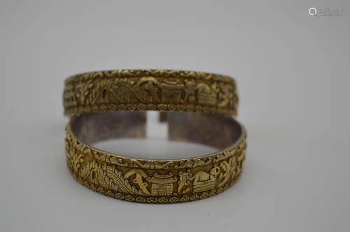 Chinese Pair Of Qing Dynasty Qianlong Period Silver Gold Gilded Bracelets