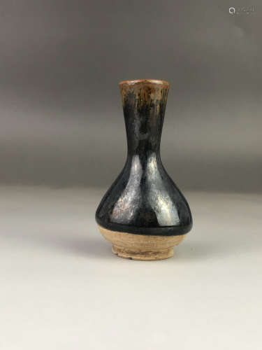 Chinese Black Glaze Porcelain Bottle