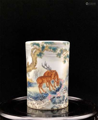 A Chinese Famille-Rose Porcelain Brush Pot