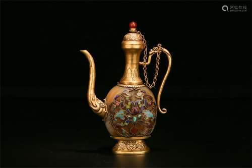 A Chinese Gilt Silver Wine Pot with Gemstone Inlaid