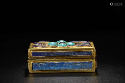 A Chinese Gilt Bronze Box with Cover