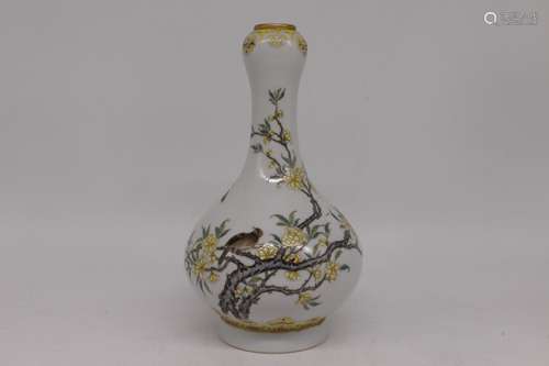 A Chinese Famille-Rose Porcelain Vase