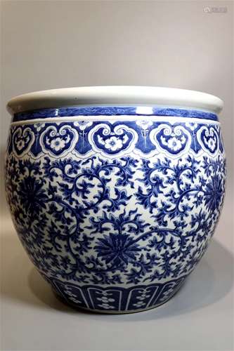 A Chinese Blue and White Porcelain Vat