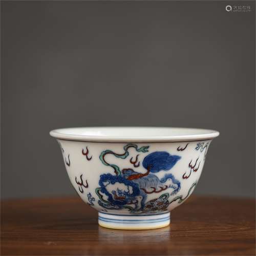 A Chinese Dou-Cai Glazed Porcelain Cup