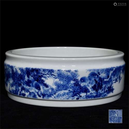 A Chinese Blue and White Porcelain Brush Washer