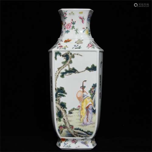 A Chinese Famille-Rose Porcelain Vase