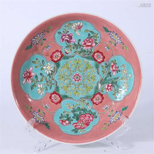 A Chinese Famille-Rose Porcelain Plate