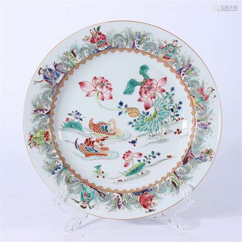 A Chinese Famille-Rose Porcelain Plate