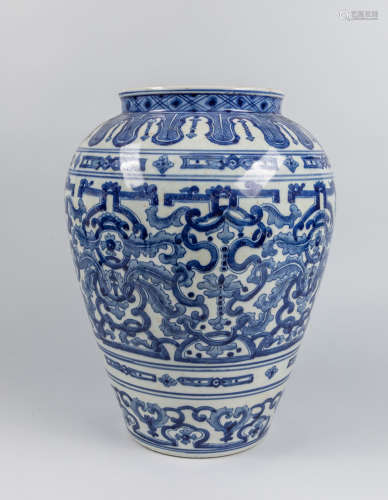 Chinese Old Blue & White Porcelain Jar