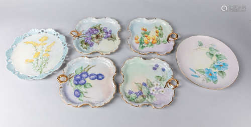 Set of England Gilt Porcelain Plates