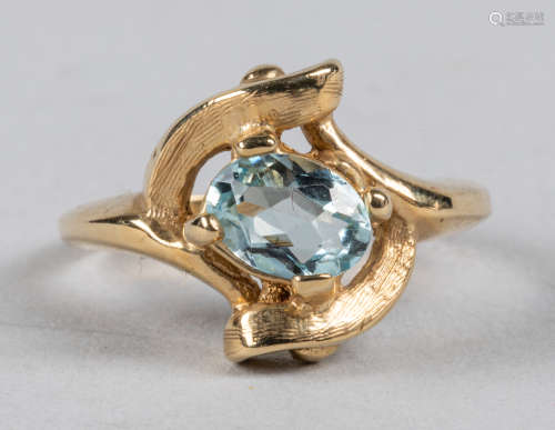 Aquamarine 14K Yellow Gold Ring