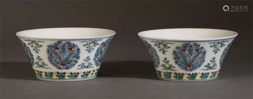 A PAIR OF CHINESE DOUCAI PORCELAIN FLOWER WINE CUP